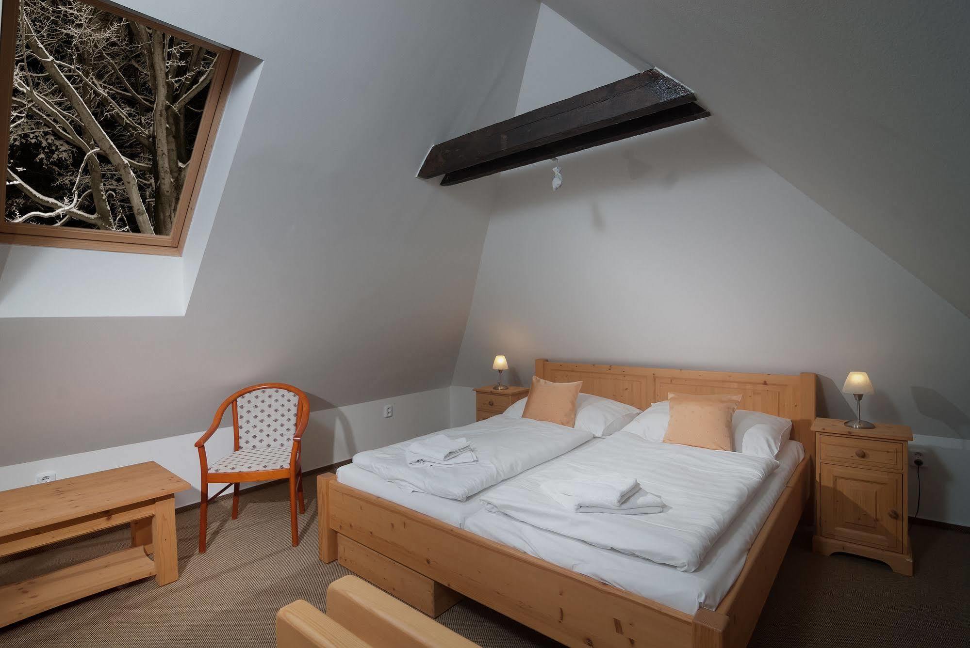 Lyzarska Bouda Domovina Hotel Spindleruv Mlyn Exterior photo