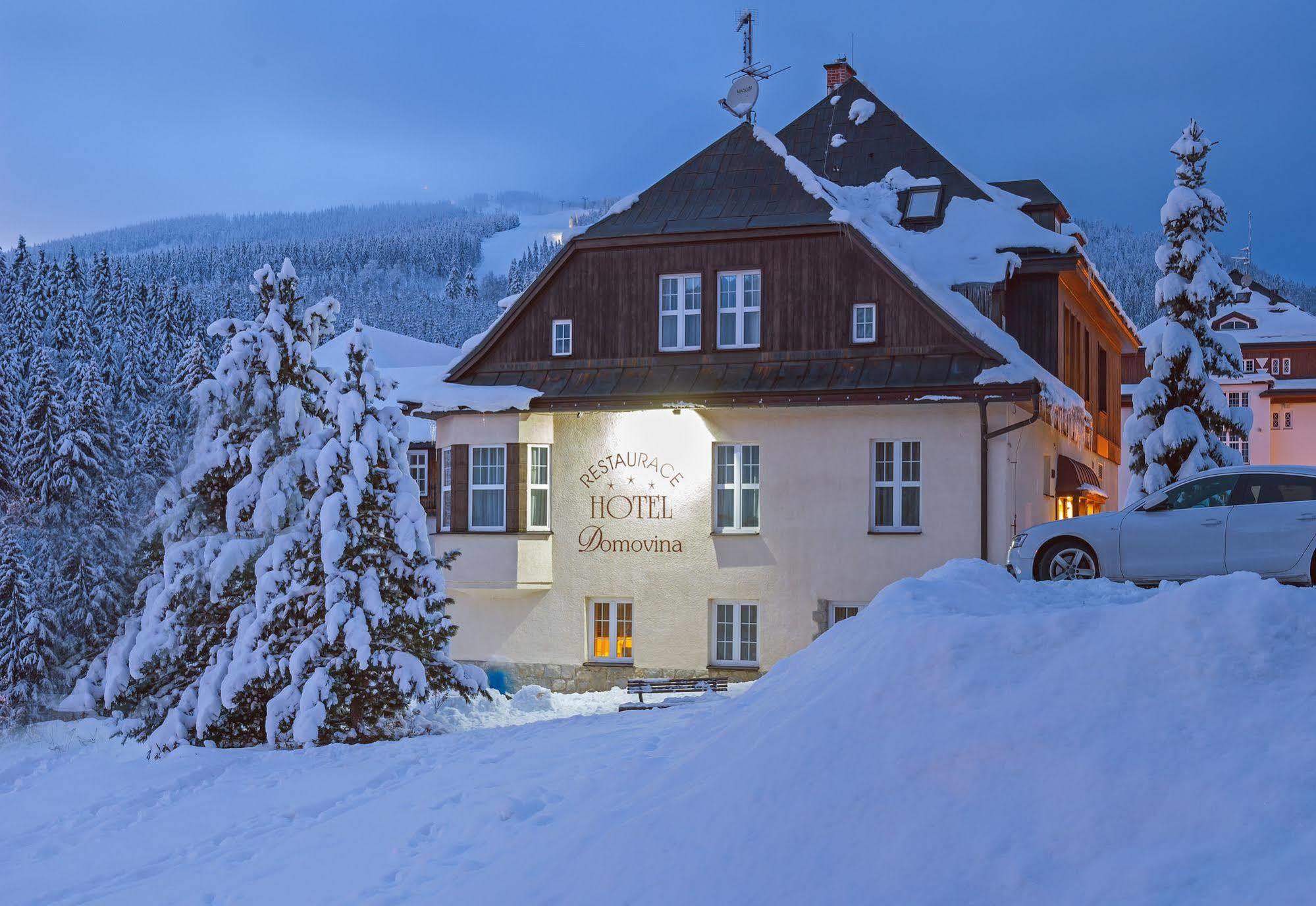 Lyzarska Bouda Domovina Hotel Spindleruv Mlyn Exterior photo